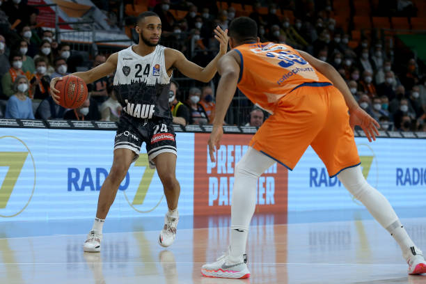 在过去的三 在过去的三