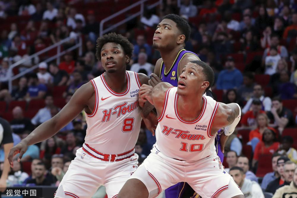 奠定了坚实 奠定了坚实