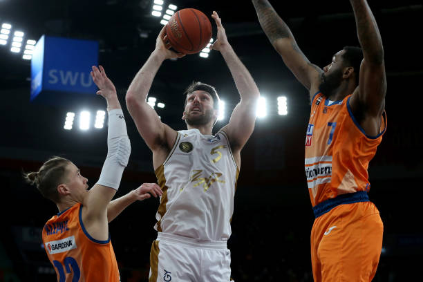 瞬间事件的 瞬间事件的